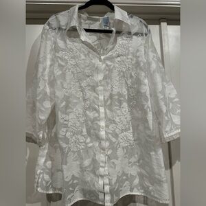 JH collectibles Elegant White Floral Women's Top